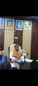 नगर पंचायत अध्यक्ष बढ़नी ने प्रेस वार्ता कर ईओ की कार्यप्रणाली पर उठाये सवाल, मनमानी करने का लगाया आरोप