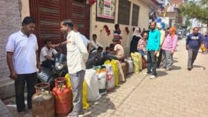 होम डिलीवरी का वादा 72 घंटे का, हकीकत में पांच दिन का इंतजार