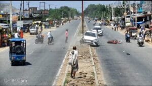 पसगवां में दर्दनाक सड़क हादसा: पिकअप की टक्कर से महिला की मौत, पति गंभीर घायल; चालक फरार