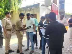यूपी-टीईटी 2026: लखीमपुर-खीरी के 15 केंद्रों पर तीसरे दिन कड़ी सुरक्षा के बीच परीक्षा, 10,322 अभ्यर्थी देंगे परीक्षा