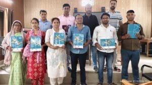 बौद्धिक दिव्यांग बच्चों को मिली विशेष वर्कबुक, ‘दिशा अभियान’ से शिक्षा को मिलेगा नया आयाम