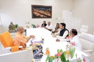 वैभव वर्मा हत्याकांड को लेकर विधायक विनय वर्मा ने मुख्यमंत्री योगी आदित्यनाथ से की मुलाकात